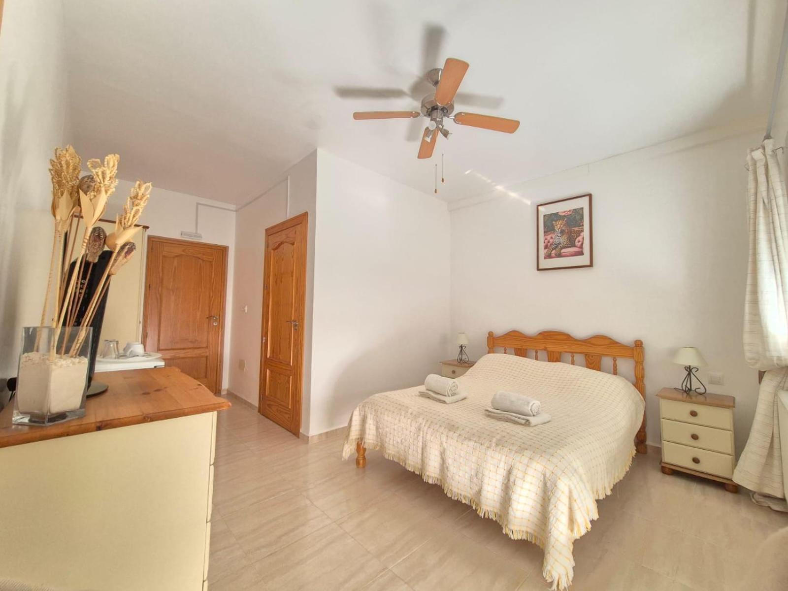Bed & Breakfast Casa Castillo Huercal-Overa